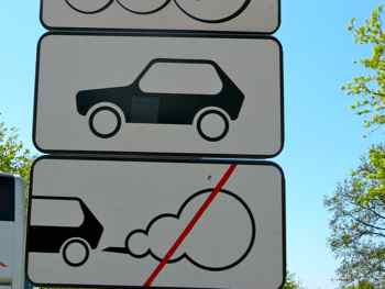 Amusing Roadsigns - No smoking cars? Cars should not have gas? So to speak... Amusing Roadsigns - No smoking cars? Cars should not have gas? So to speak...