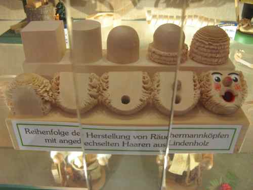 Seiffen wood carving demonstration