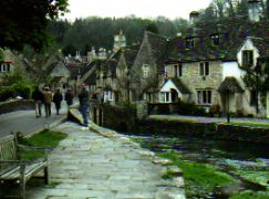 Travel England - see cute little villages like Castle Coombe Travel England - see cute little villages like Castle Coombe